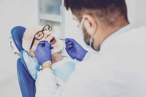 Best Emergency Dentist for Lost Fillings or Crowns in Country Club Hls, IL